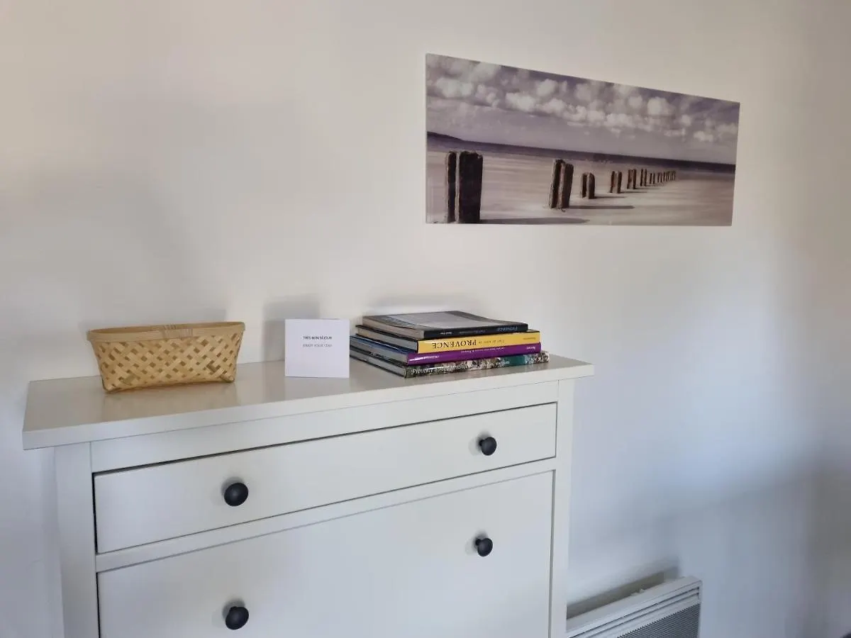 Appartement Rez-de-jardin avec vue sur la Sainte Victoire à Rousset